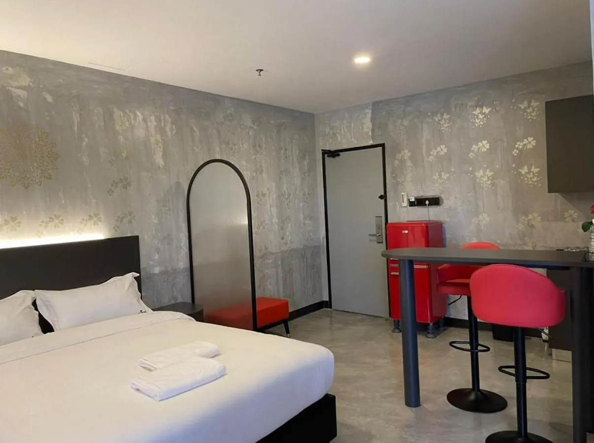 Sri Indar Hotel & Suites Parit Buntar 4*,  Malaysia
